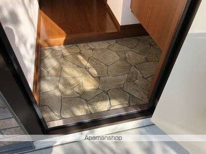 モナリエ[1K/26.52m2]の玄関