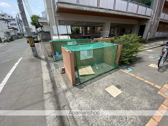KING’STRAILの玄関写真