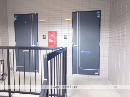 ハピネス湊高台Ａ棟[3DK/58.8m2]のエントランス1