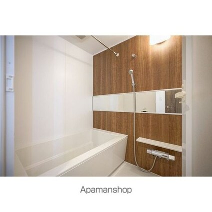 コンフォリア西荻北[3LDK/62.47m2]のバス
