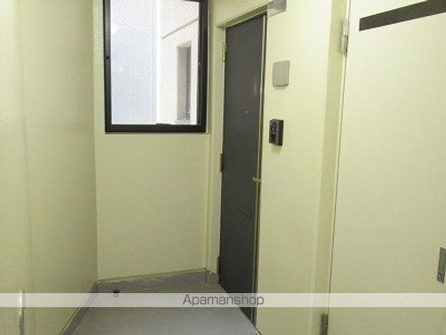 マンションシュエット1の玄関写真