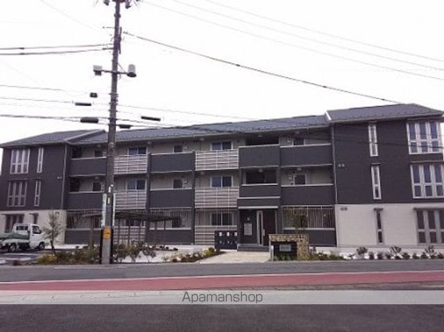 HILLS NODAの玄関写真