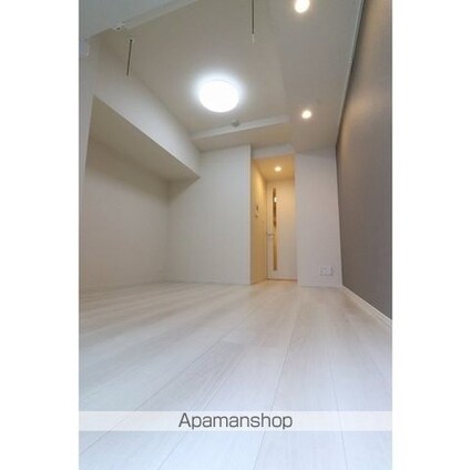 エスタート三田[1K/25.92m2]のリビング・居間