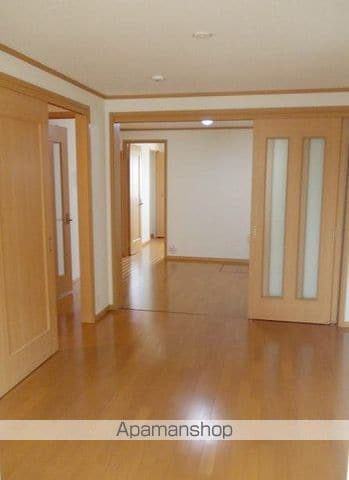 タクティBの内装写真