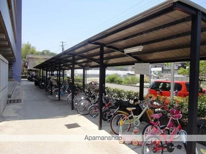 コーポ中秦[3LDK/85.25m2]の共用部2