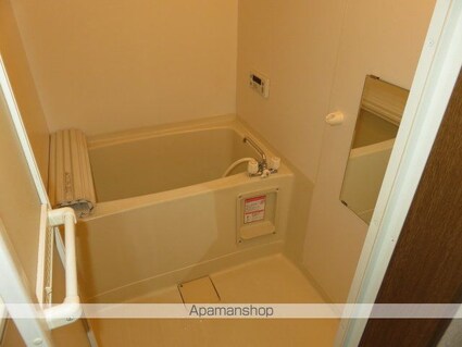 ＰｕｒｅＣｉｔｙ江合Ｄ棟[2DK/44.71m2]のバス