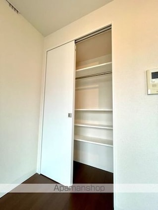 レジディア市谷薬王寺[1R/20.01m2]の収納1