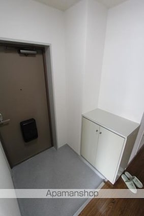 ガーデンハイム昭和町[3LDK/89.03m2]の玄関