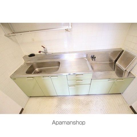 YSKコーポ中山台の内装写真