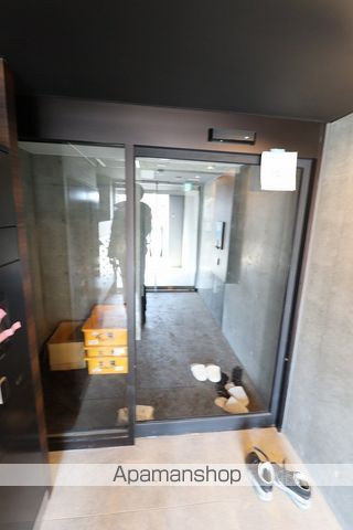 SHU RESIDENCE菊水の玄関写真