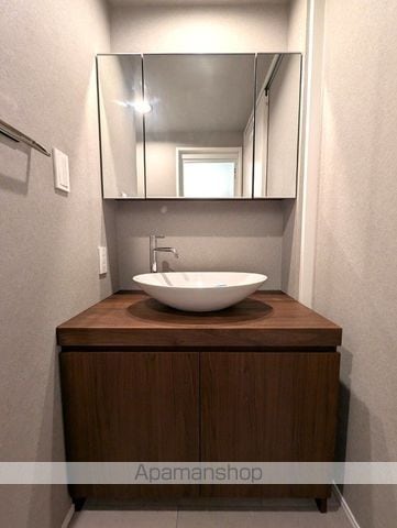 レジディア新川の内装写真
