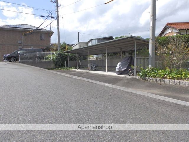 メゾンルージェ E棟の内装写真