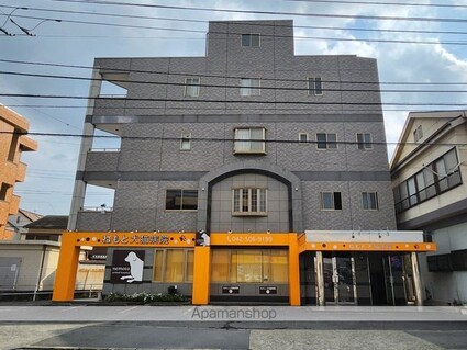 根本ビル[店舗/40m2]の外観1