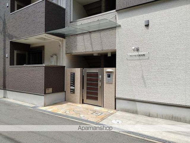 フジパレス垂水町の玄関写真
