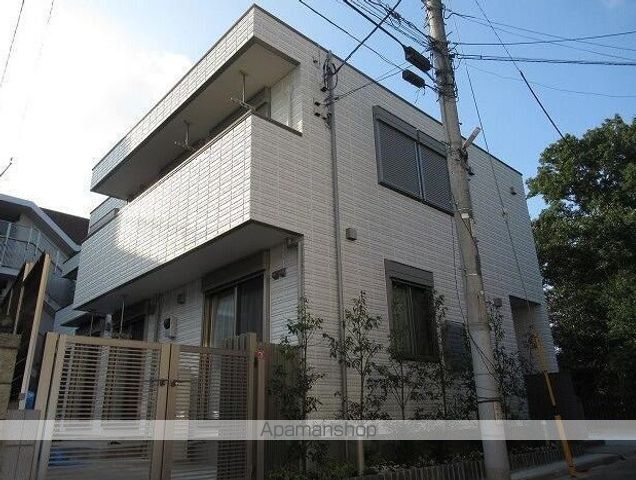 ヴィラ三鷹玉川上水の玄関写真