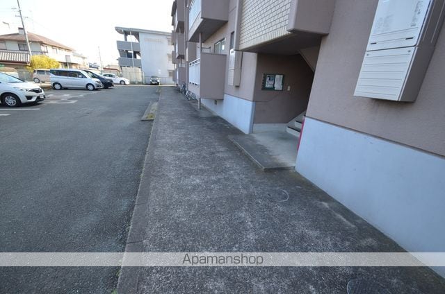 マンションストークVの玄関写真