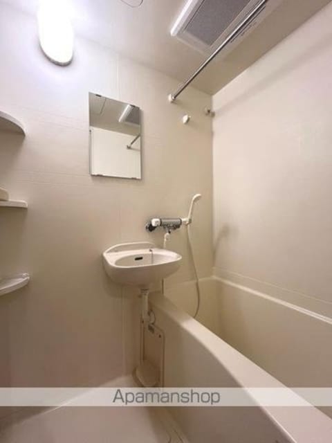 レジデンス門前仲町[1K/22.32m2]のバス