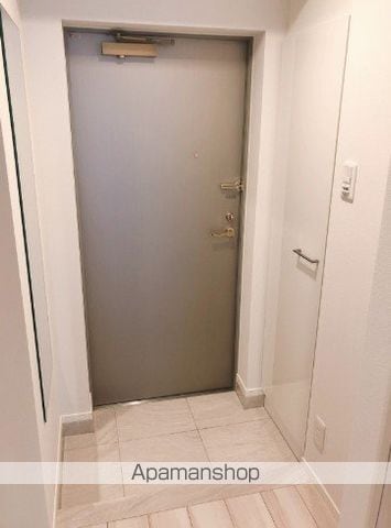 リヴシティ横濱新川町弐番館の内装写真