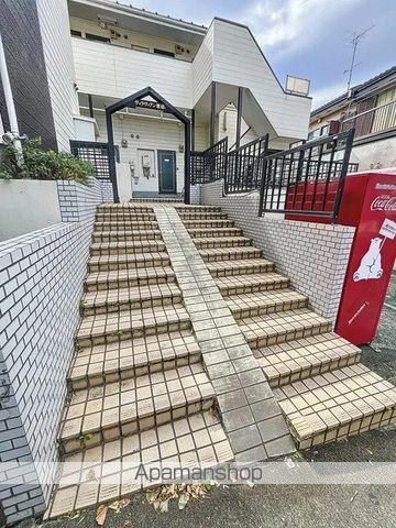 ヴィラヴィアン鷺沼の外観写真