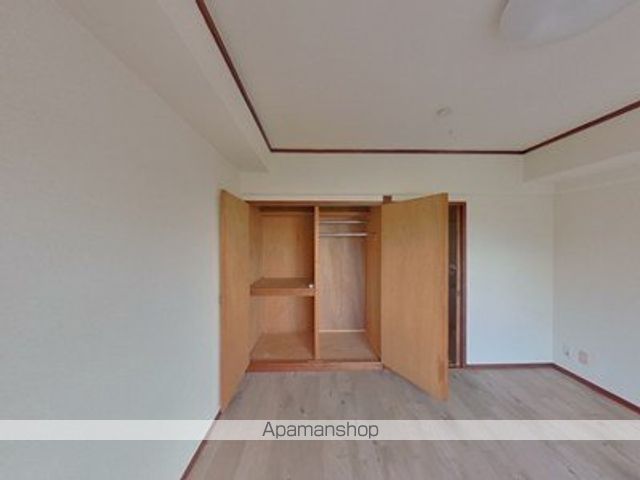 ゴールデン東海の内装写真