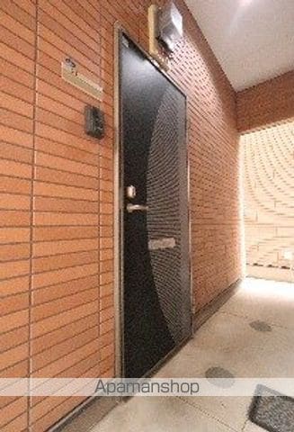 メゾンド・ノーブル壱番館の玄関写真