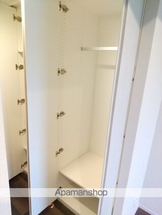 ザ・パークハビオ高円寺レジデンス[1K/25.3m2]の収納