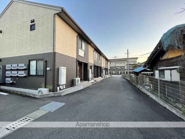 マウンテンクレストクレードルの玄関写真