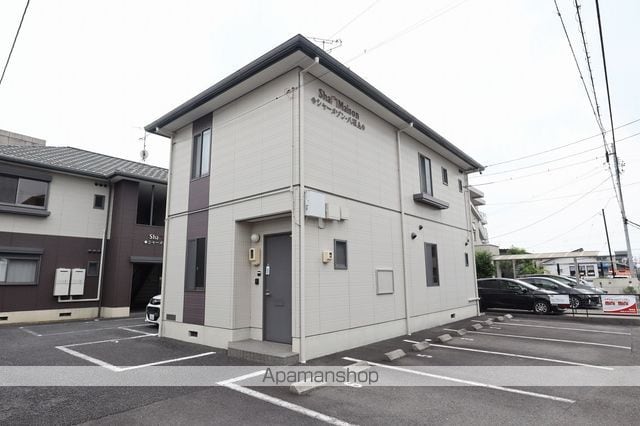 シャーメゾン八坂A