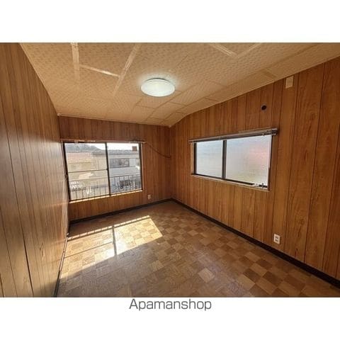 本巣市 2階建 築46年の内装写真