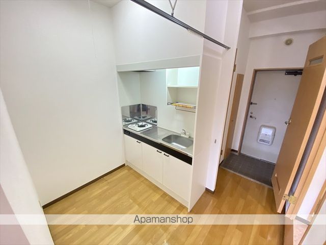 スカイマンションDの内装写真