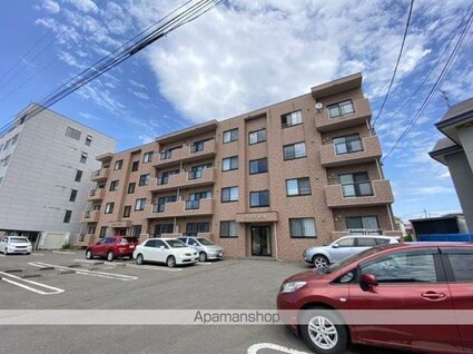 ジェルメ海岸町[2LDK/62.86m2]の駐車場