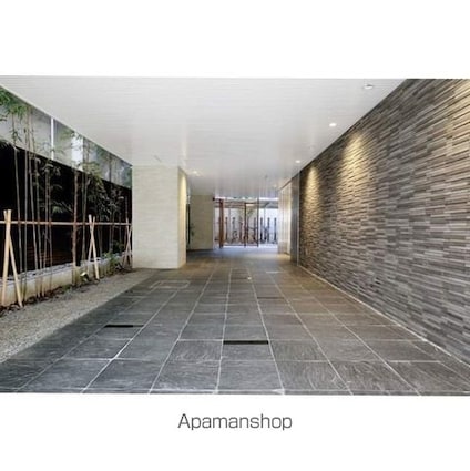 東京都新宿区岩戸町[1K/26.22m2]のエントランス2