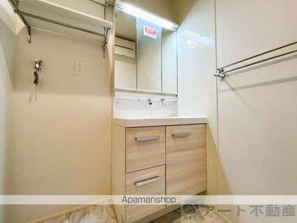 シャーメゾンマヒナ[1LDK/55.32m2]の洗面所