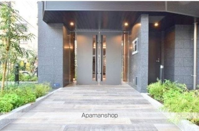 SーRESIDENCE浅草FIOREの玄関写真