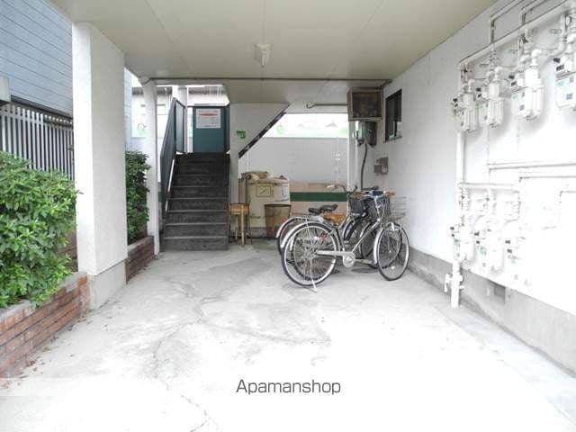 萱町コーポの外観写真