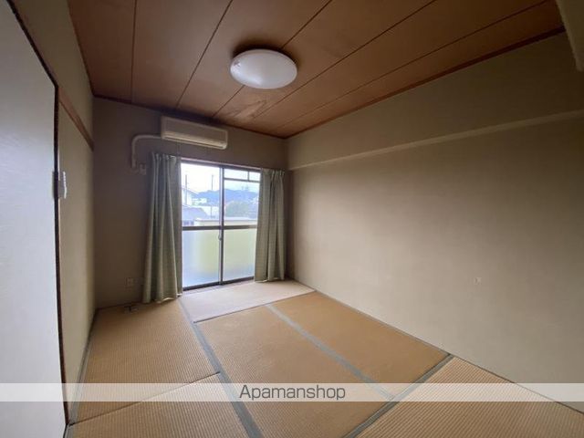 東讃ハイツの内装写真