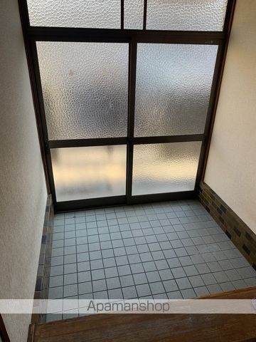 丸亀市 2階建 築49年の内装写真