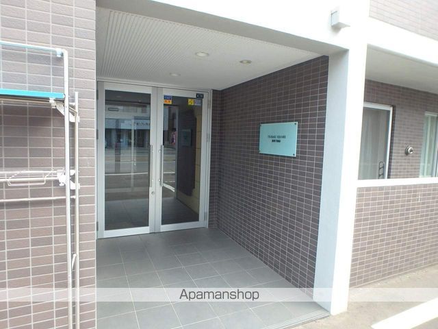 TSUBAKI SQUARE静修学園前(ツバキスクエアセイシュウの玄関写真