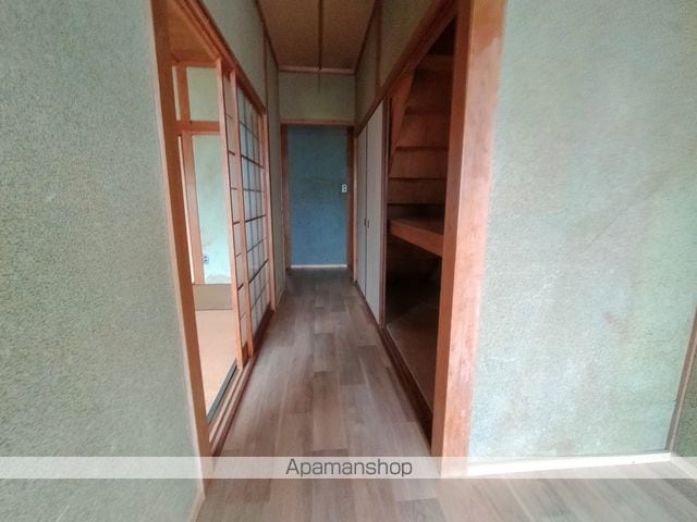 高槻市 2階建 築50年の内装写真