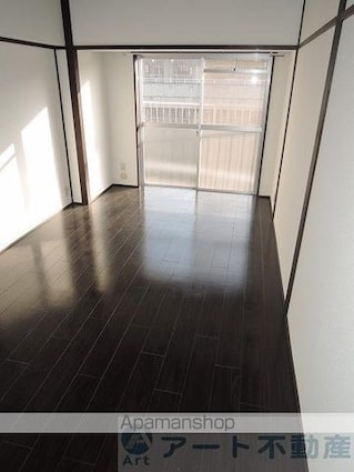 ロイヤルアネックス福音寺[2DK/46.17m2]のリビング・居間