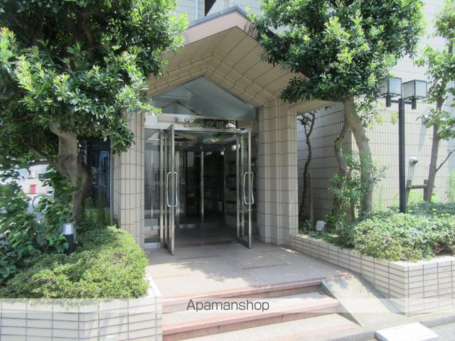 エクセル立川の玄関写真