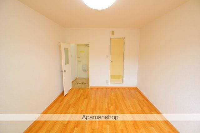 諏訪東生駒ビルの内装写真