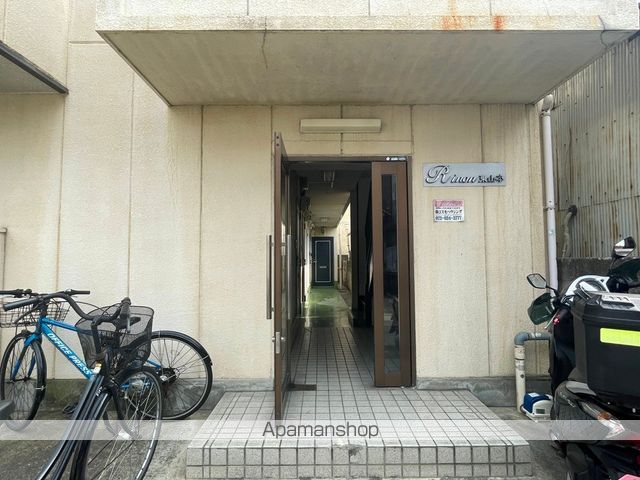 RINON東山本の玄関写真