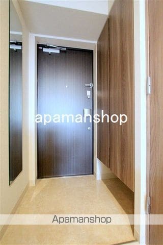 ワールドアイNAMBAMINAMIポルタの内装写真