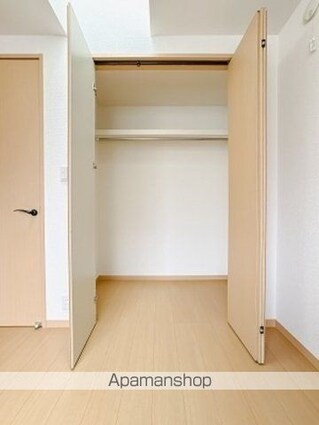 Ｖｉｌｌａ　Ｆｏｒｅｓｔａ[3LDK/79.5m2]の収納