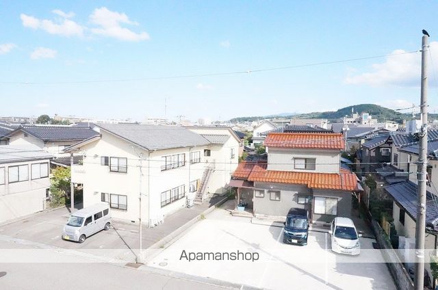 トリヴァンベール中島の周辺写真