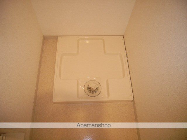 クレフラスト試験場前駅南の内装写真