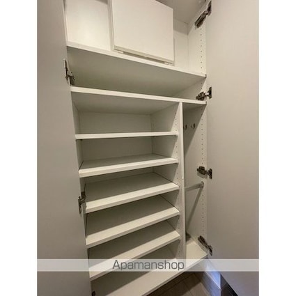 Ｎｅｏ　Ｕｒｂａｎ　Ｒｅｓｉｄｅｎｃｅ　Ｋｏｍａｇｏｍｅ[2LDK/58.9m2]のその他内装