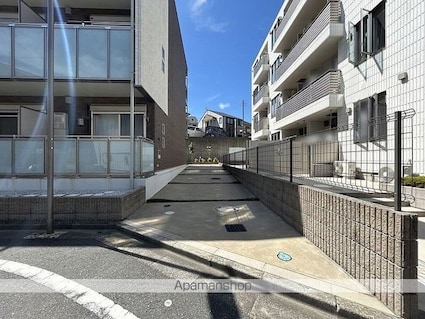 ミランダマリンカ[1R/23.18m2]のエントランス