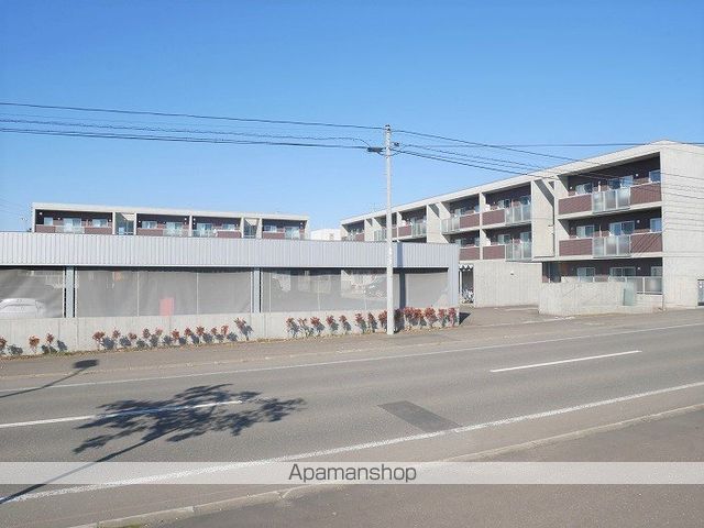 スクエアフロントウエストコートの外観写真